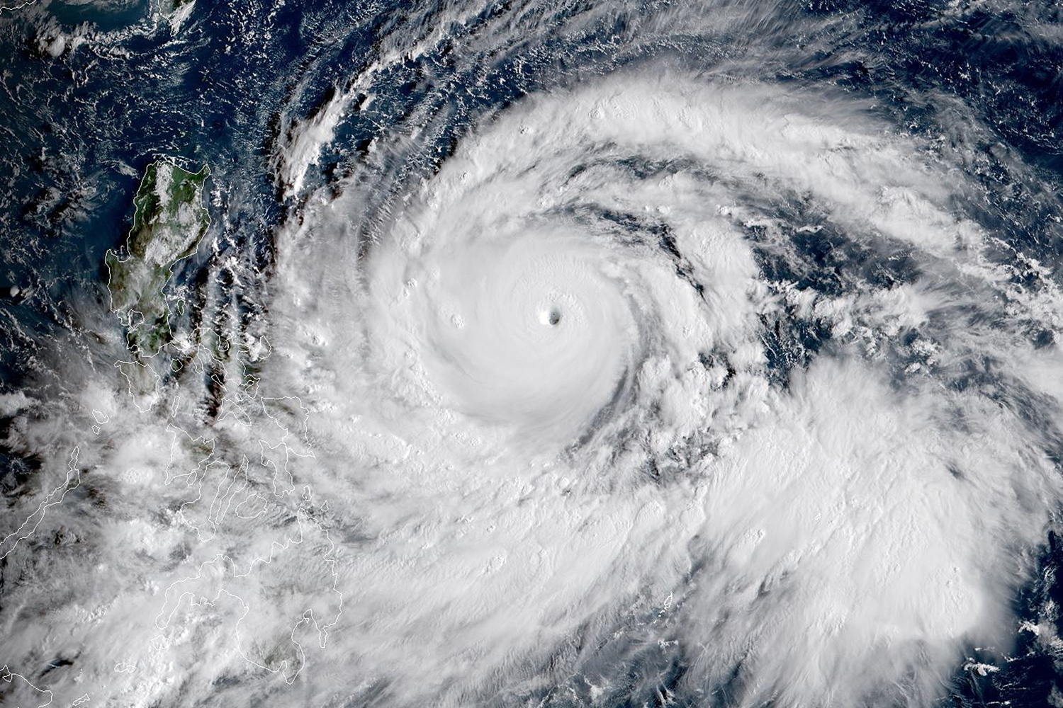 Tufão Mangkhut, que varreu as Filipinas e a China no ano passado